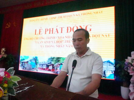 Kinh tế - Chính trị